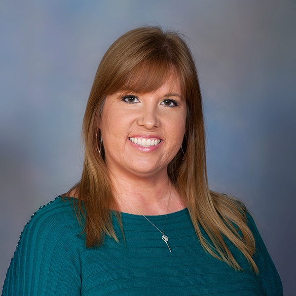 Faculty Member DeEtta Rhodes