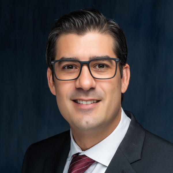 Faculty Member Mauren Piucco, M.B.A., L.L.M.